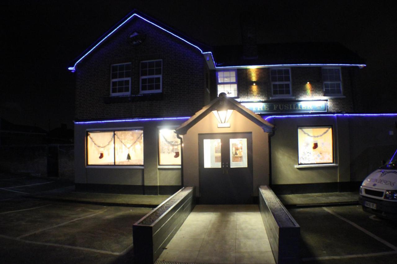 Fusilier Inn Wembley Dış mekan fotoğraf